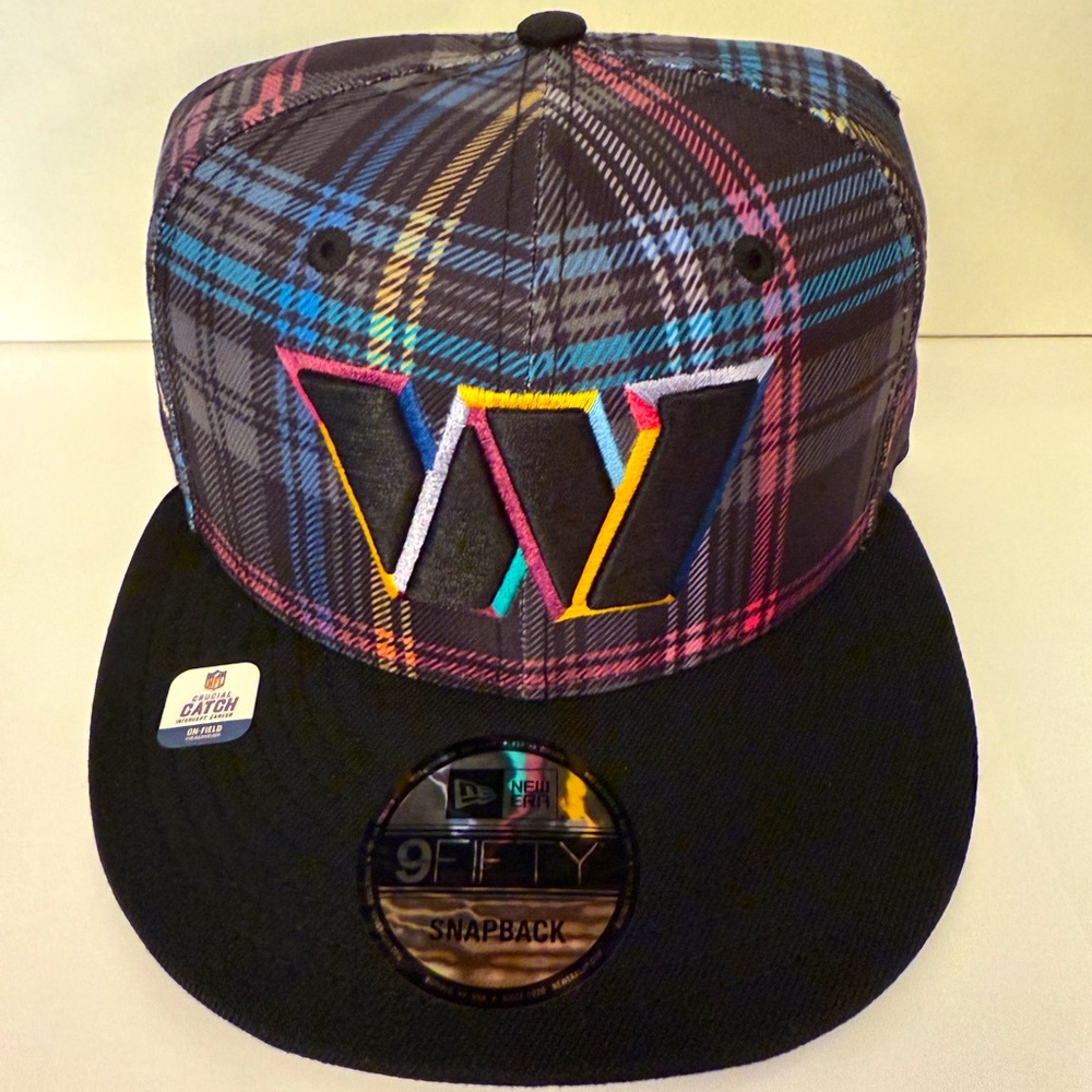 NWT New Era Washington Commanders Crucial Catch Plaid 9FIFTY Snapback Hat